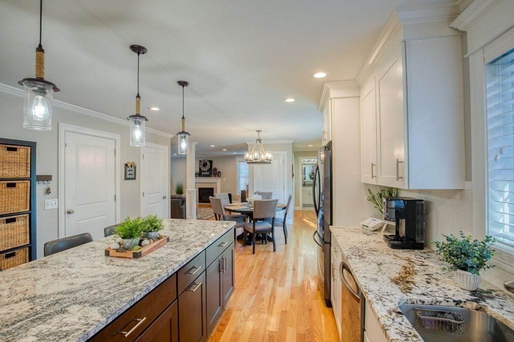 7 Sherwin Rd - Photo 1