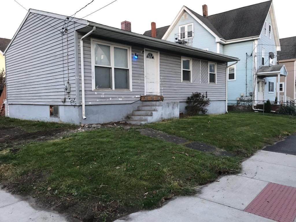 51 Hodges Ave - Photo 1