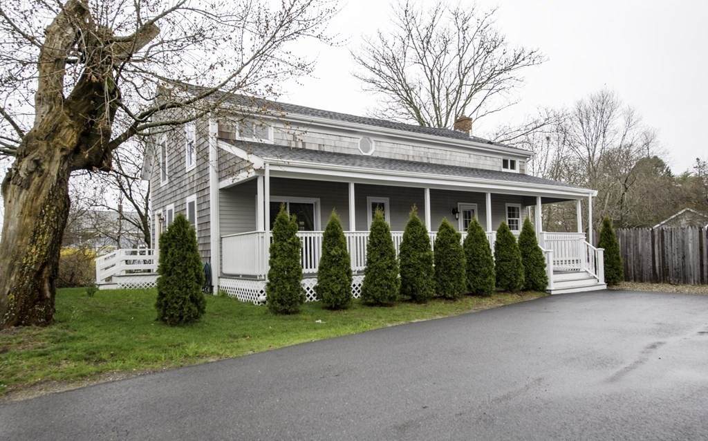 223 Marion Rd - Photo 1