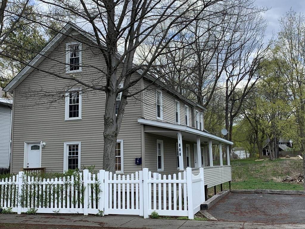 159 Chapman Street - Photo 1