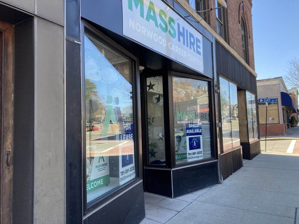 692 Washington Street - Photo 1