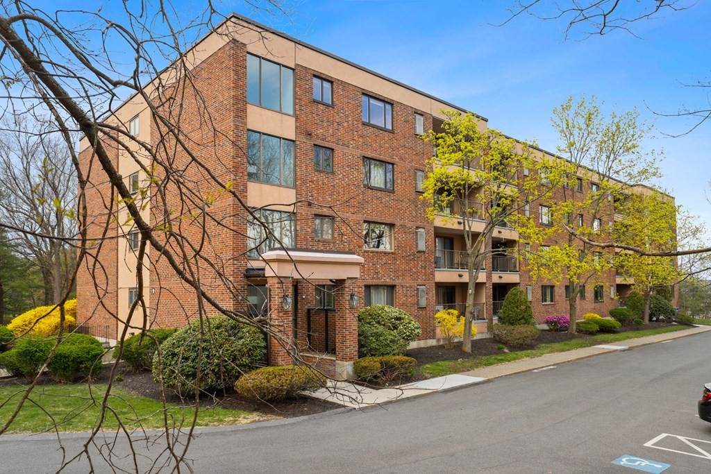 9 Ledgewood Way - Photo 1