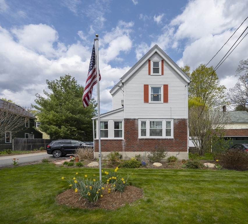 4 Elm Ct - Photo 1