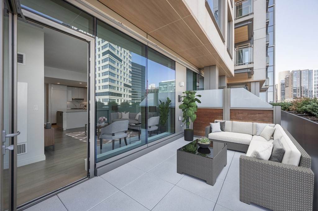 133 Seaport Boulevard - Photo 1