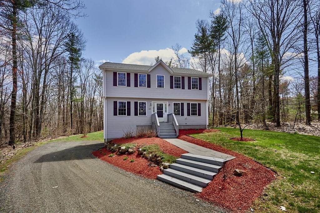 159 Munsell St - Photo 1