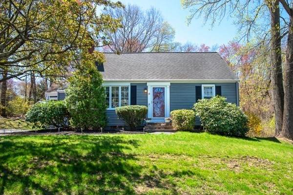 11 Hillcrest Drive - Photo 1