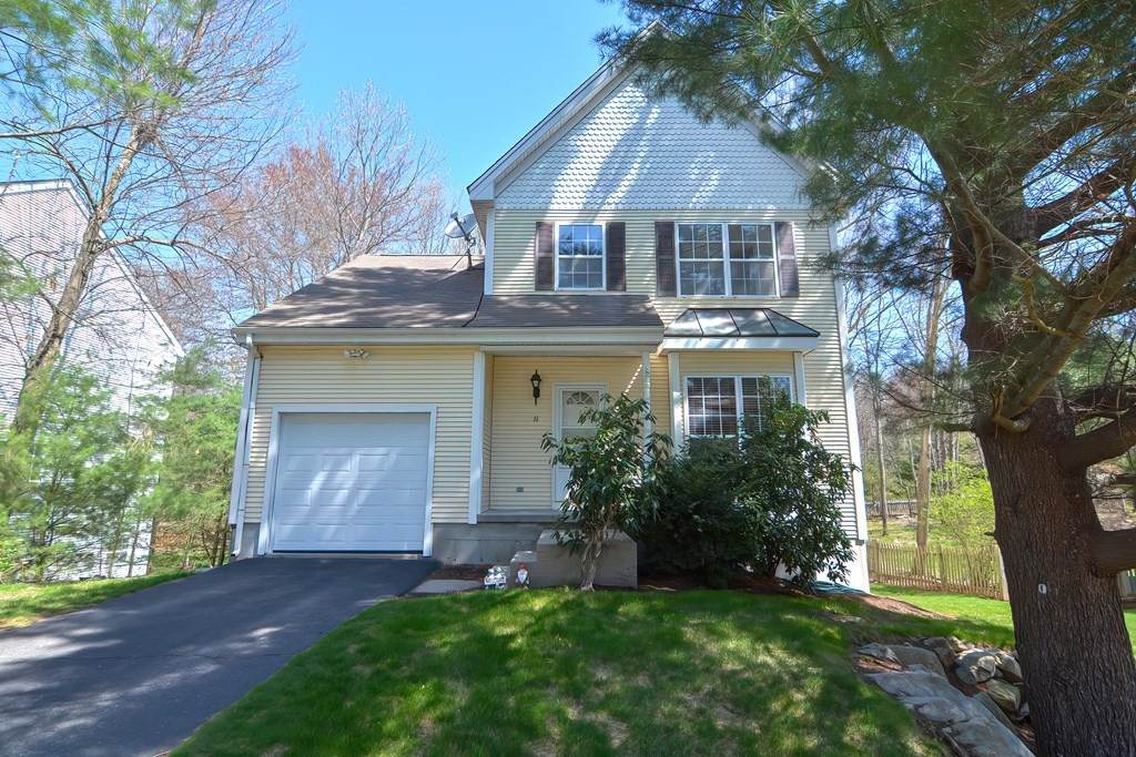 11 Robbins Rd - Photo 1