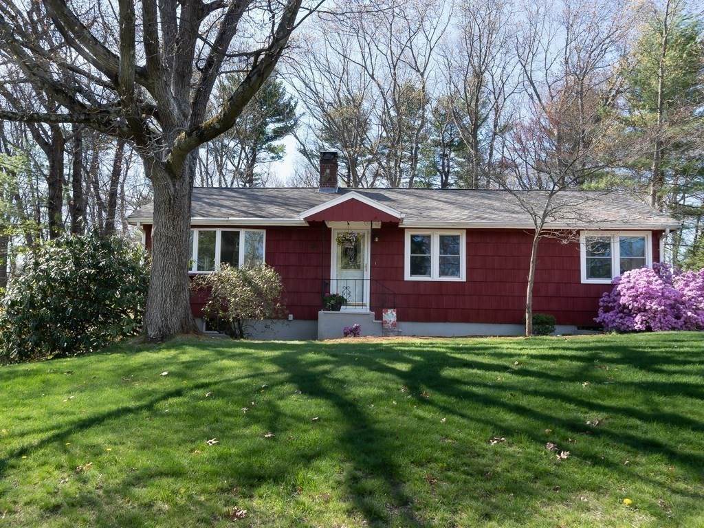 32 Carey Ave - Photo 1