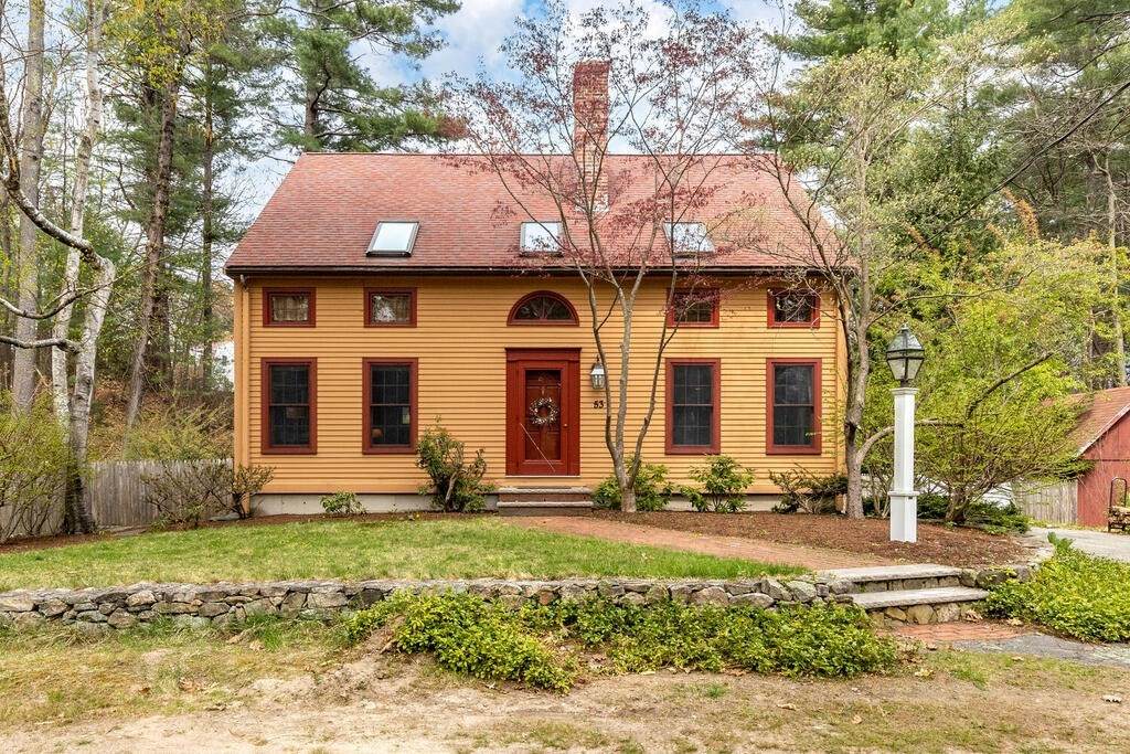 53 Boutwell Street - Photo 1
