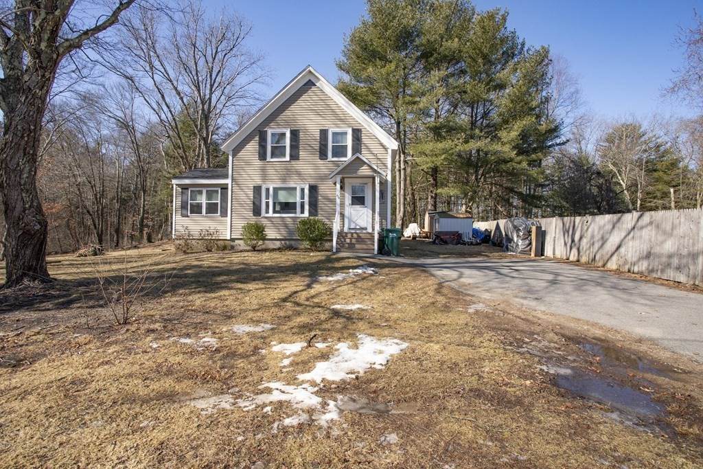 69 Weston Ave - Photo 1