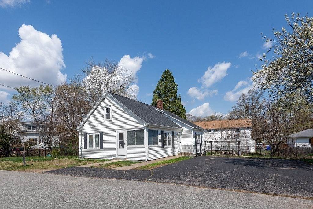 30 Newton Street - Photo 1