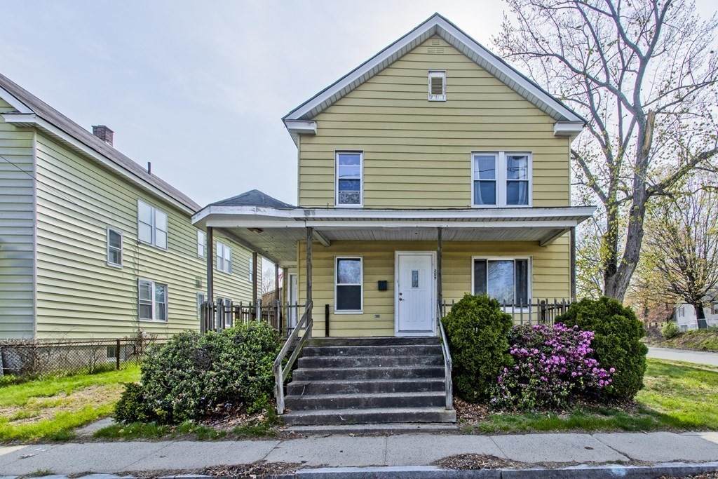 207 Montgomery St - Photo 1