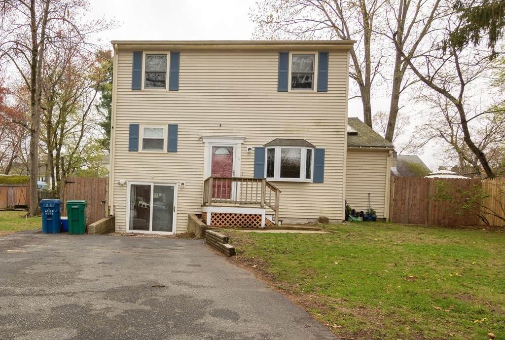 44 Briarwood Ave - Photo 1