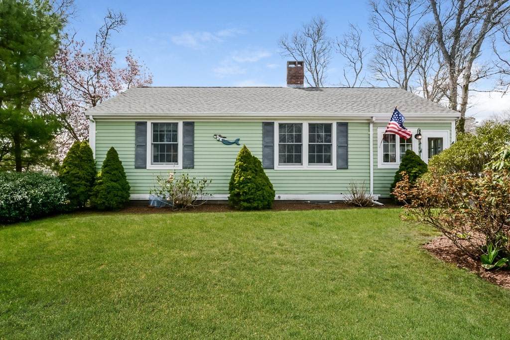 42 Glen Avenue - Photo 1