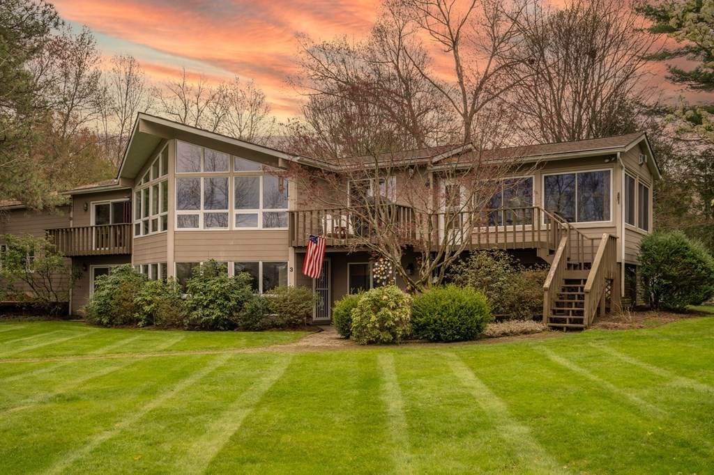 3 Bungalow Point - Photo 1