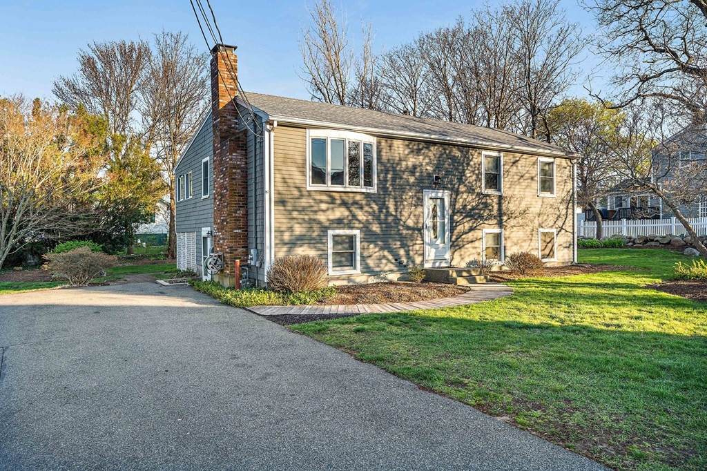 11 Dayton Rd - Photo 1