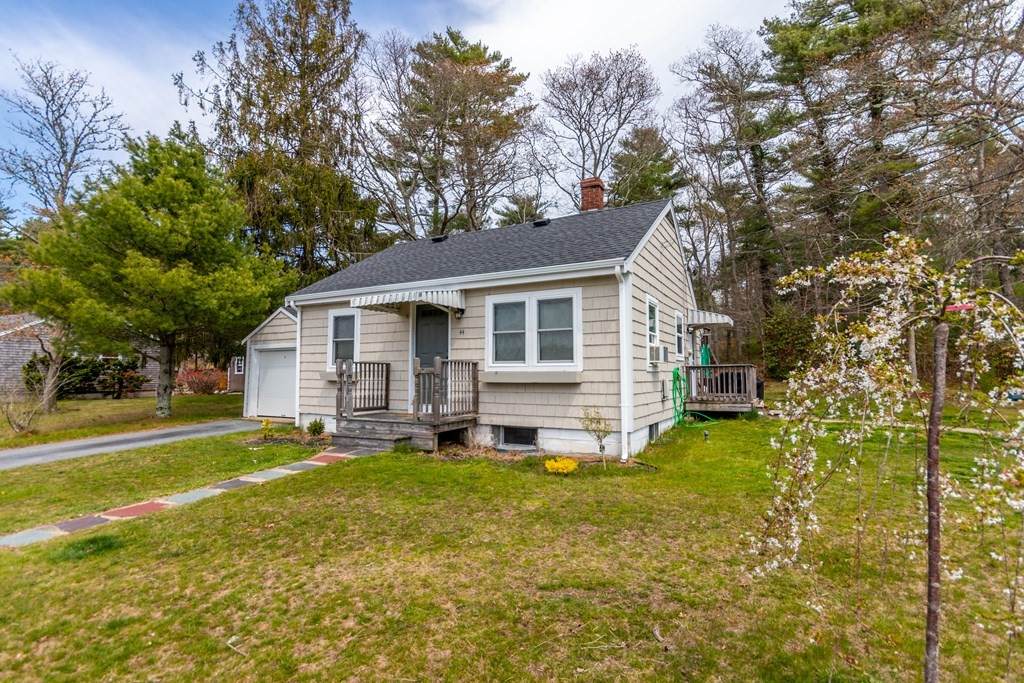 44 Blackmore Pond Rd - Photo 1