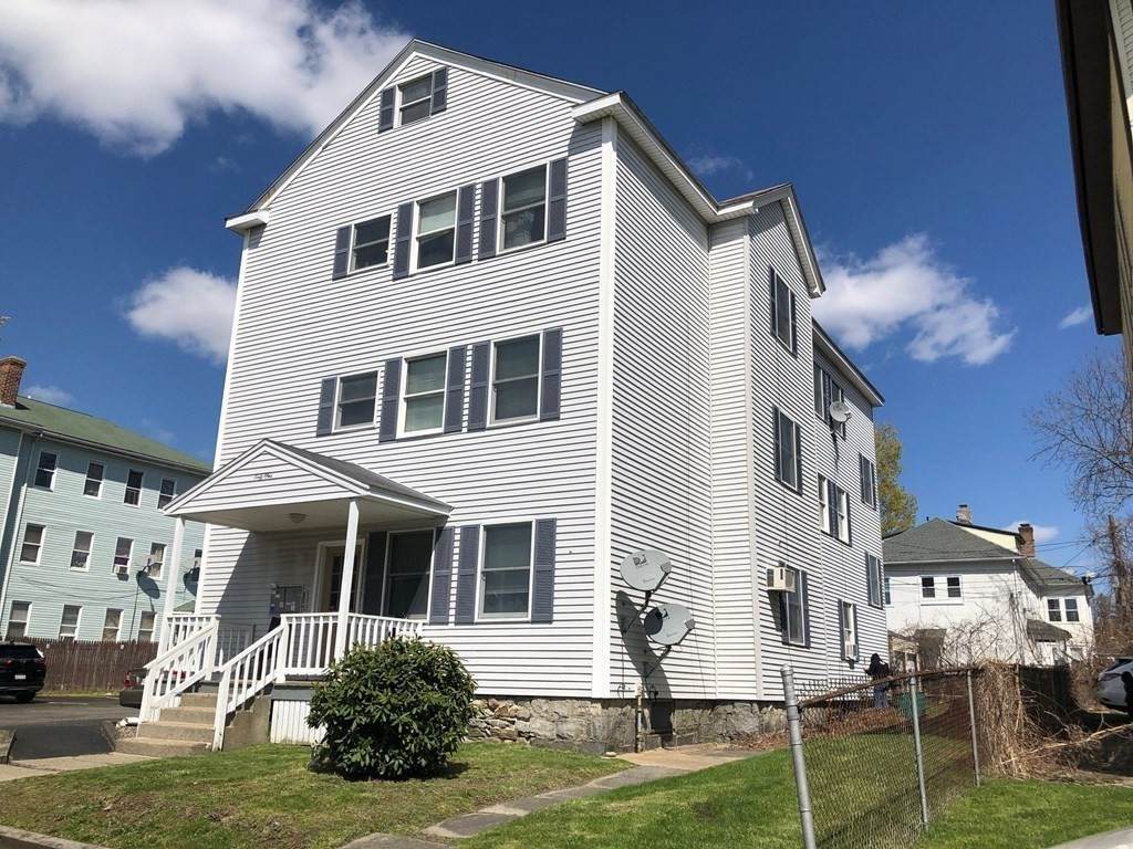 61 Houghton St - Photo 1