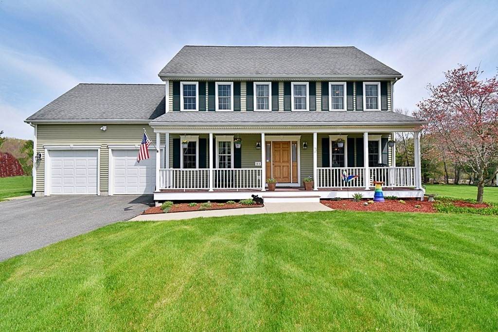 3 Freeman Circle - Photo 1