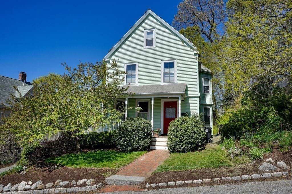 18 Hill Street - Photo 1