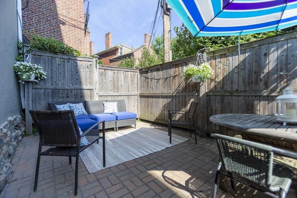 35 Rutherford Avenue - Photo 1