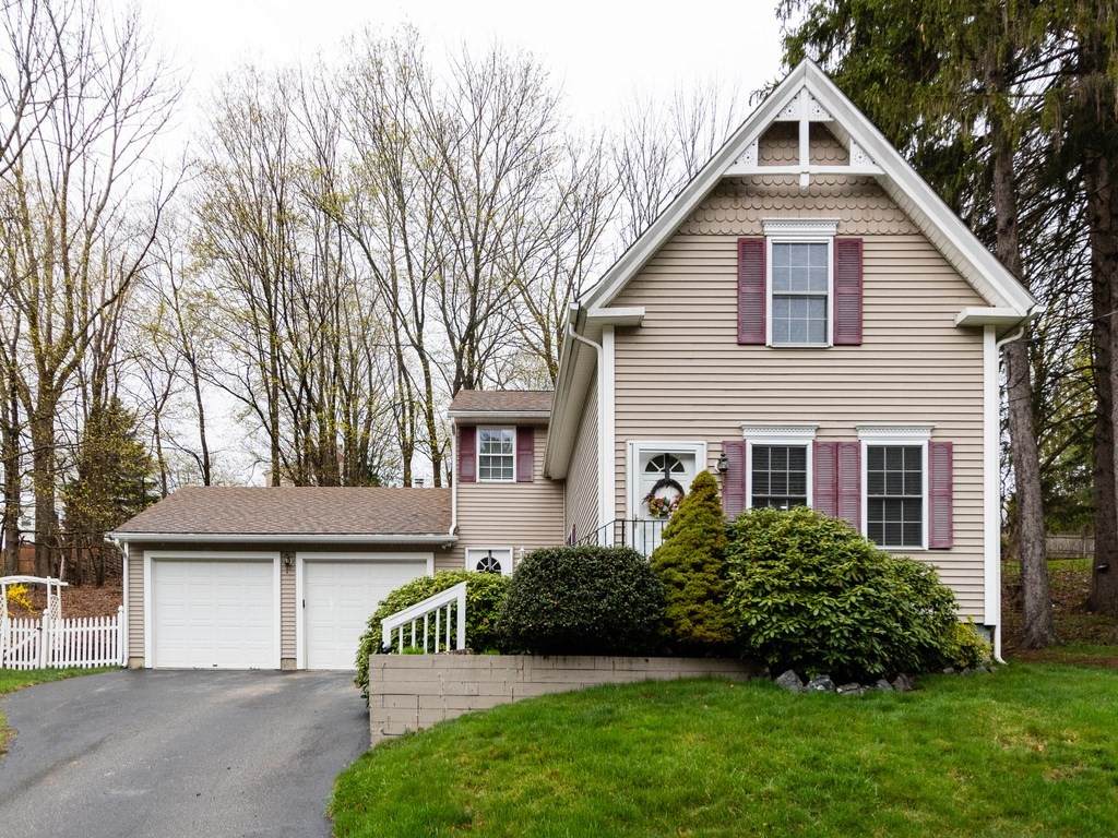 19 Wilson St - Photo 1