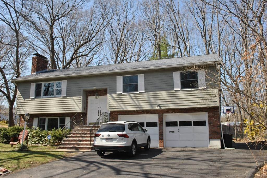 1 Blueberry Hill Ln - Photo 1