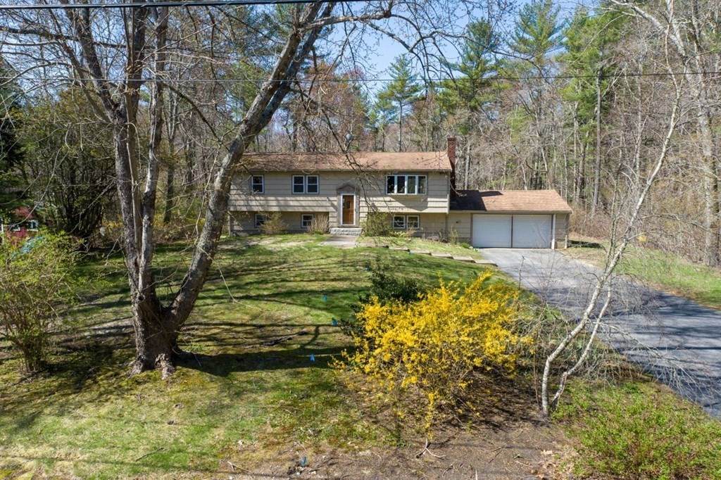 165 Fairwood Drive - Photo 1