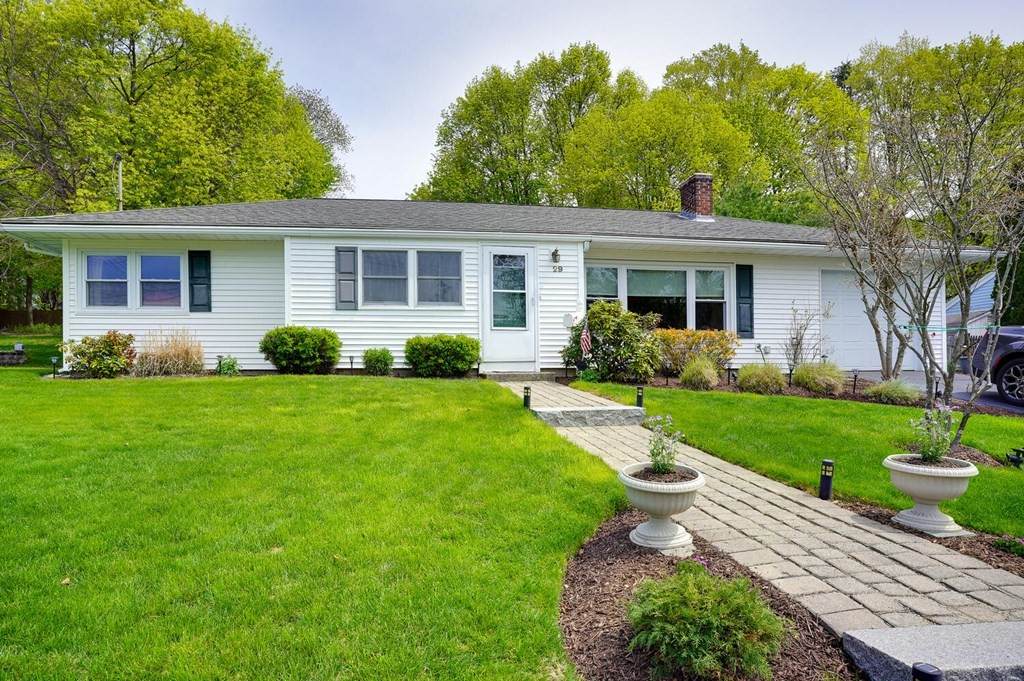 29 Charles St. - Photo 1