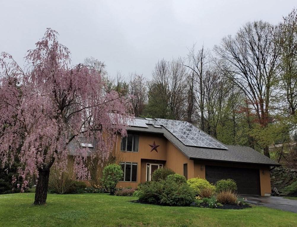 243 Granite St - Photo 1
