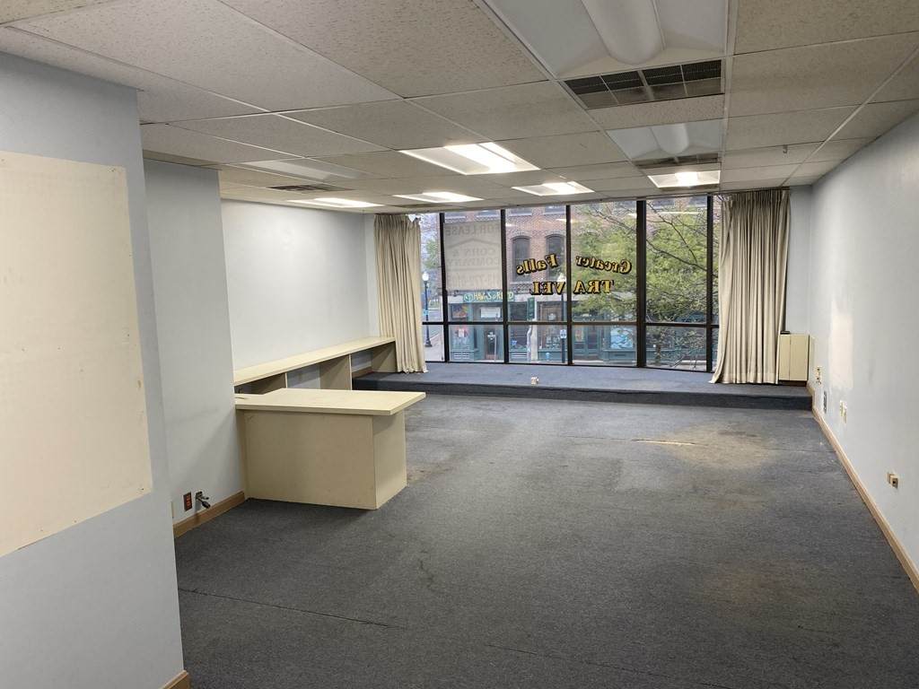 278 Main St - Photo 1