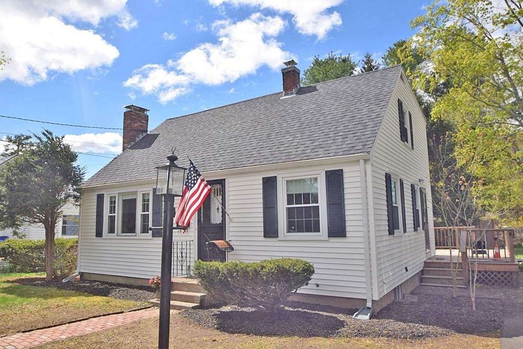 730 South St - Photo 1