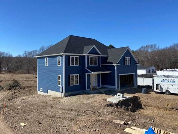 11 Hirsch Lane - Photo 1