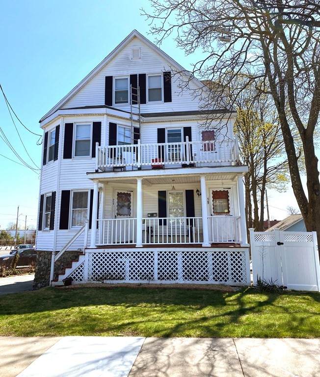 19-21 E Hoyle St - Photo 1