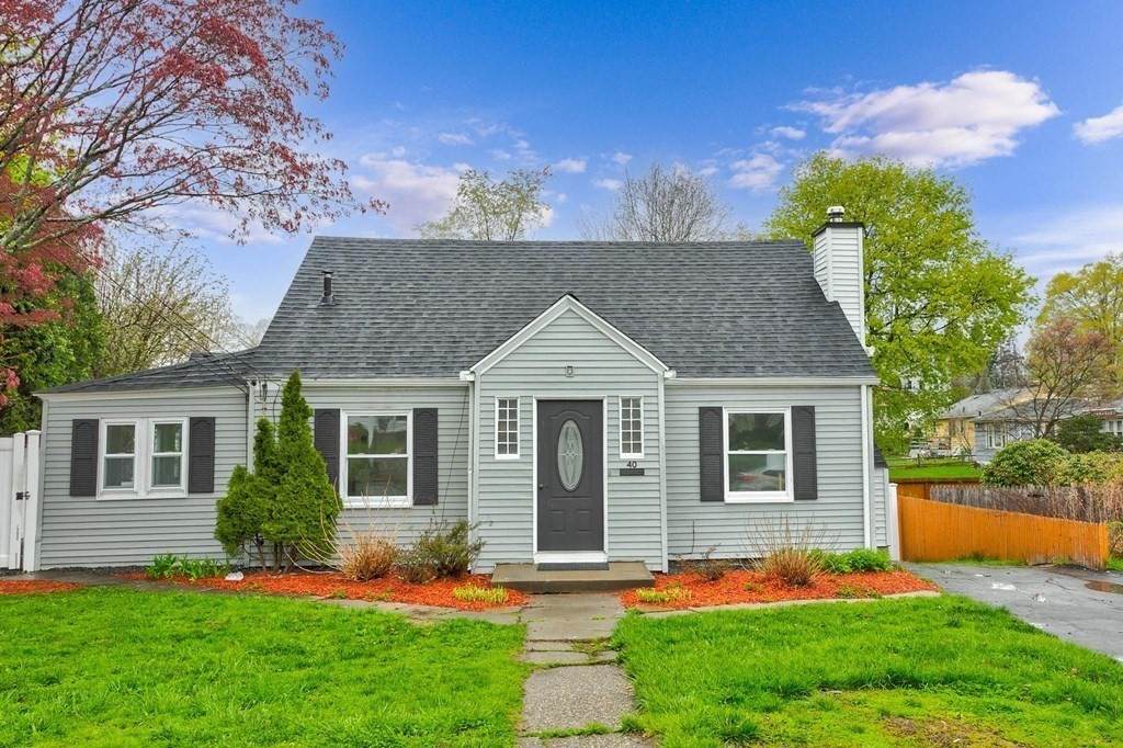 40 Calumet Ave - Photo 1