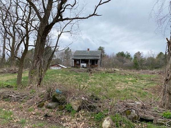 661 North St - Photo 1