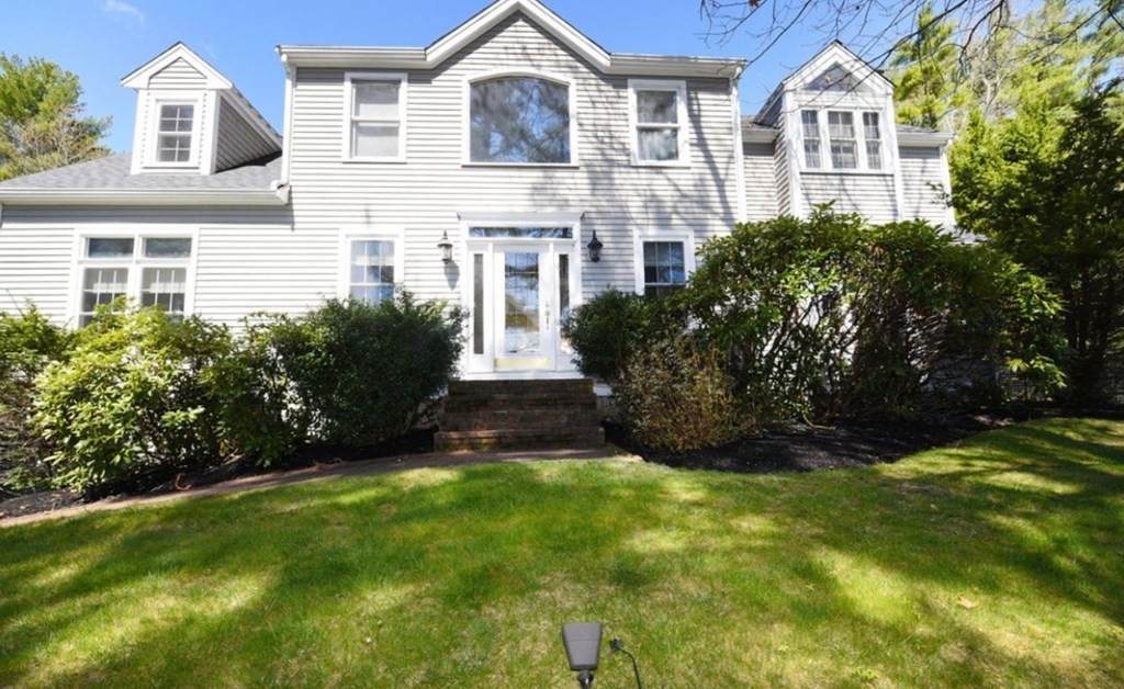 131 Hampstead Way - Photo 1