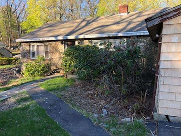 188 Lake St - Photo 1