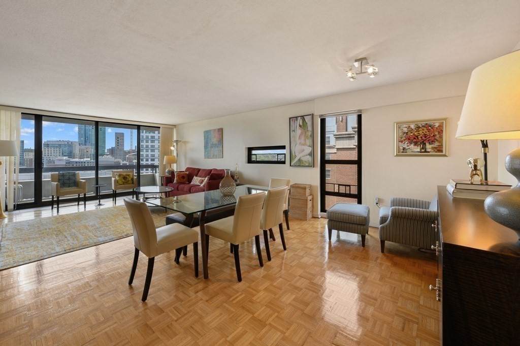 566 Commonwealth Ave - Photo 1