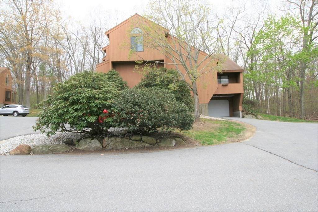30 West Parish Court - Photo 1