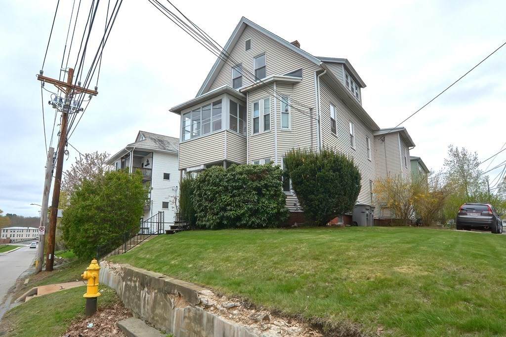 211 Sherman St - Photo 1