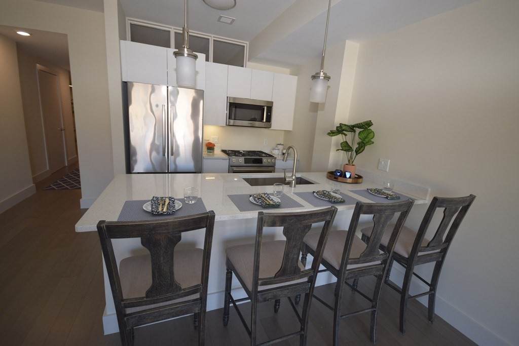 121 Portland Street - Photo 1