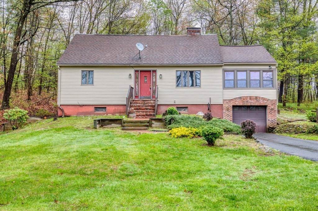 56 Sunnyside Rd - Photo 1