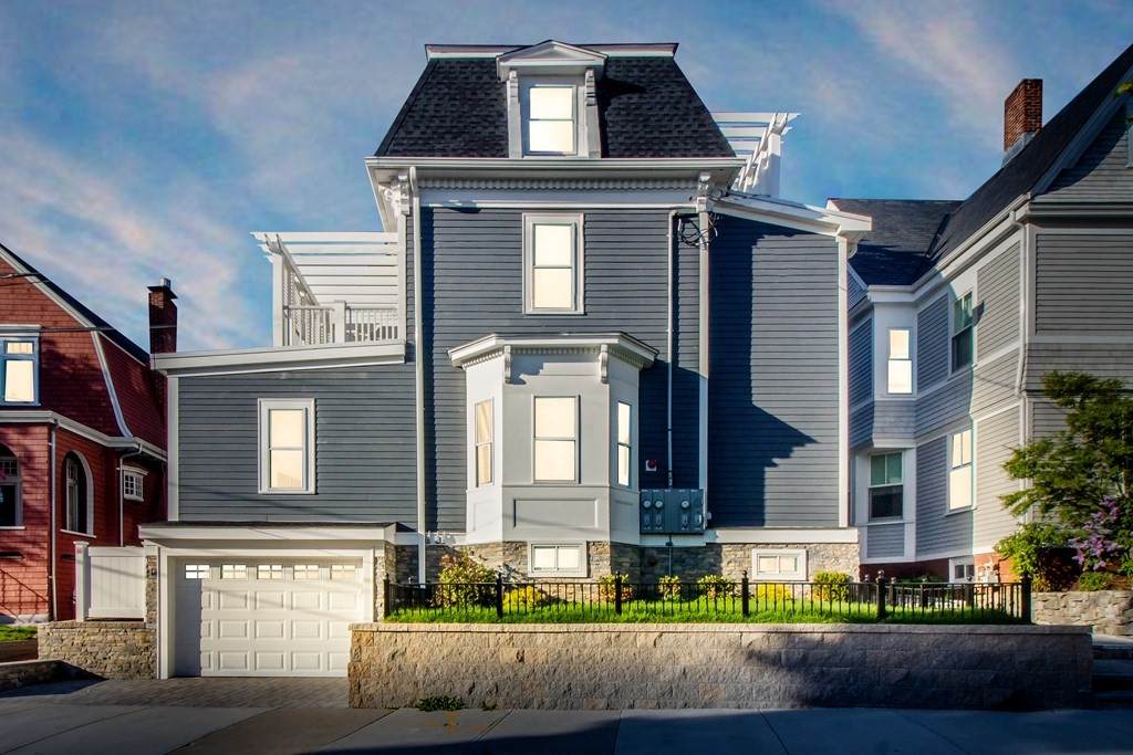 85 Munroe Street - Photo 1
