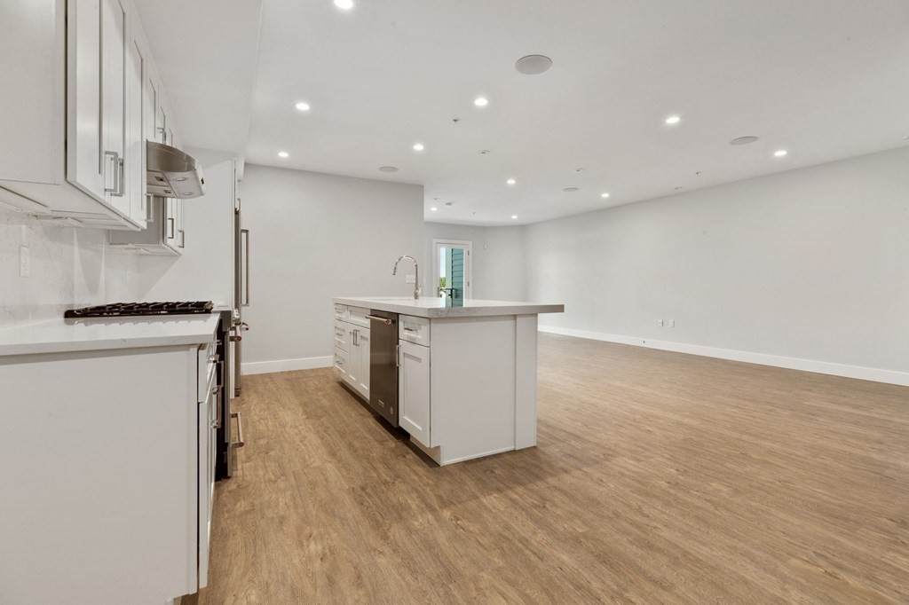 135 Hancock Street - Photo 1
