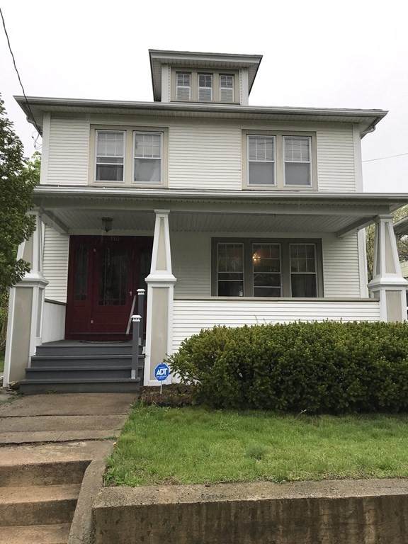 110 Parker St - Photo 1