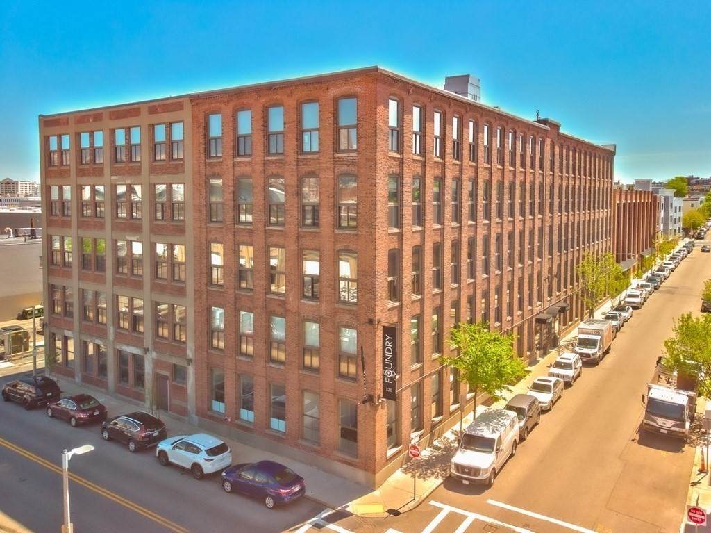 314-330 W 2nd St - Photo 1