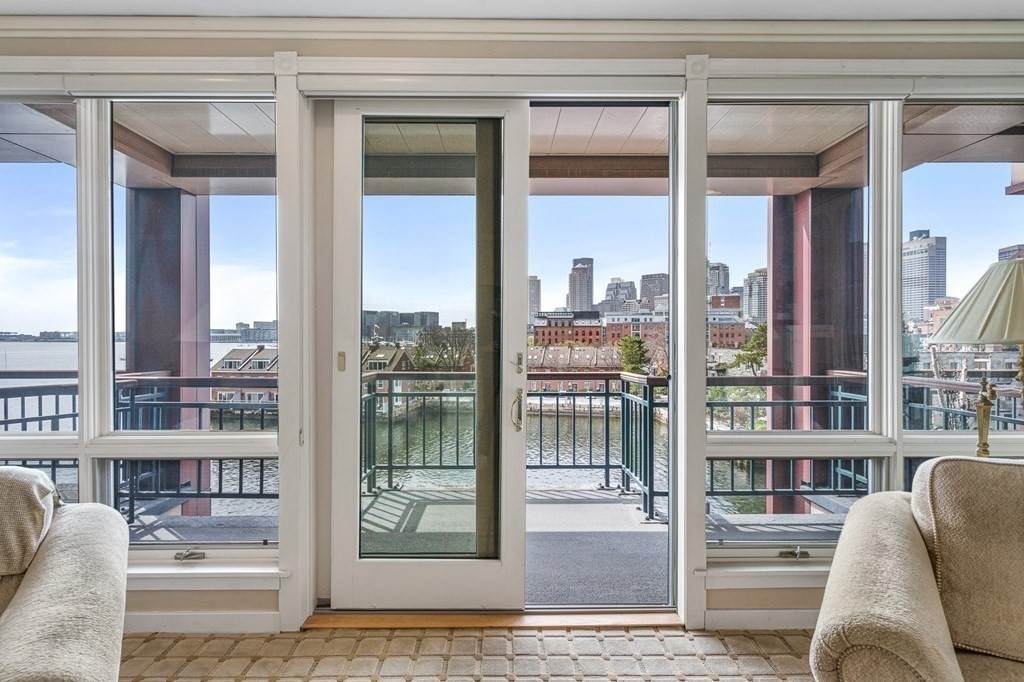 40 Battery St - Photo 1