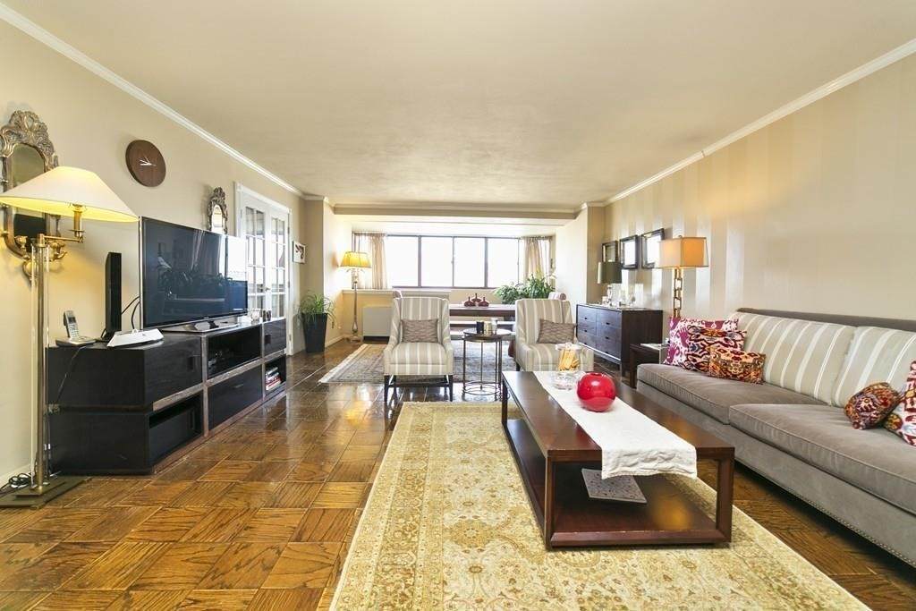6 Whittier Pl - Photo 1