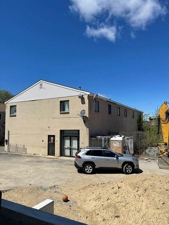 14 Mcintyre Street - Photo 1